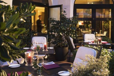 Hotel Radisson Blu Champs Elysees