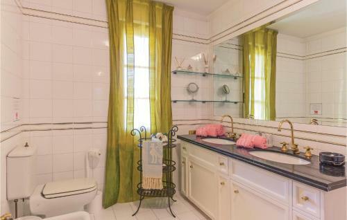 Holiday Home Casa Bianca 04