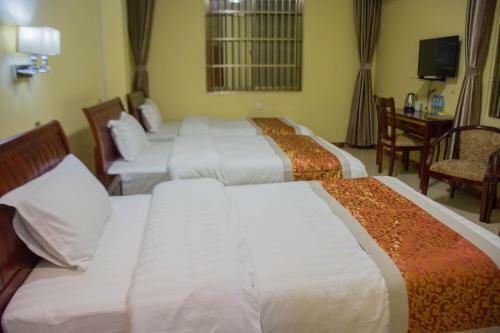 Hong Kong Hotel