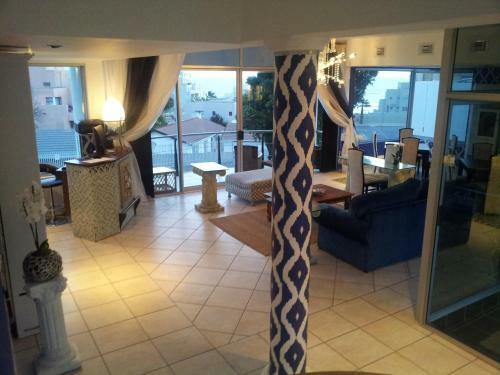 Hostal Bread & Barrel Palazzo Blouberg