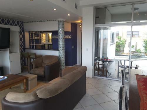 Hostal Bread & Barrel Palazzo Blouberg