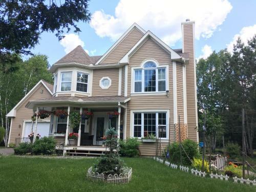 Bb Saffron Tremblant