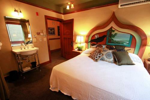 Hotel Mcmenamins Kennedy School