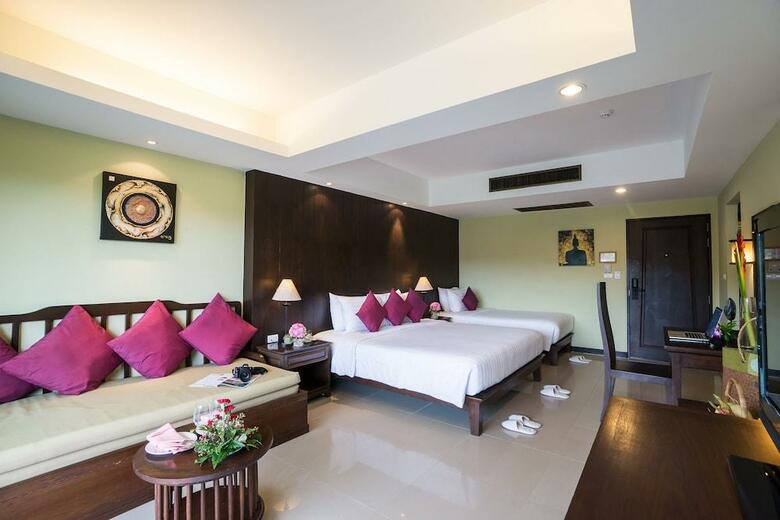 Hotel Khao Lak Emerald Beach Resort & Spa