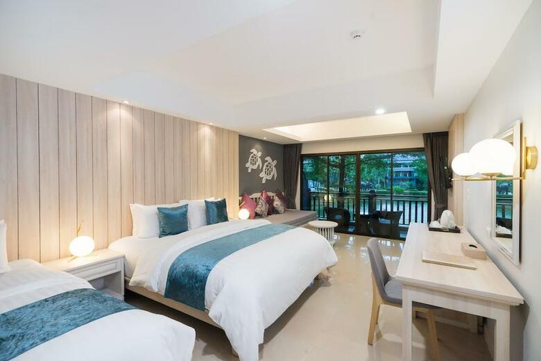 Hotel Khao Lak Emerald Beach Resort & Spa