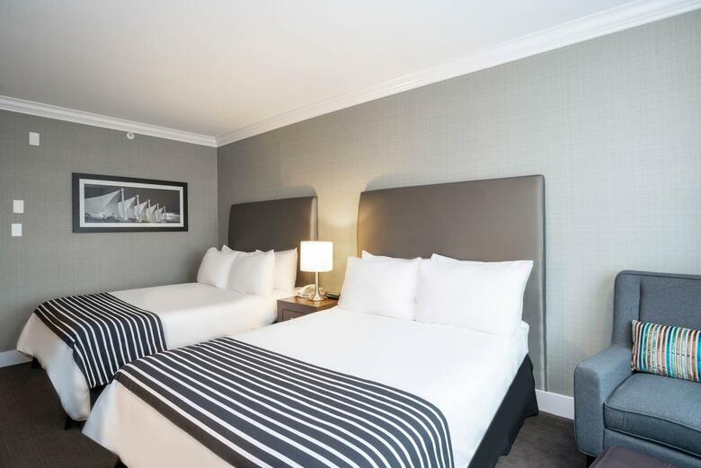 Sandman Hotel Vancouver Airport