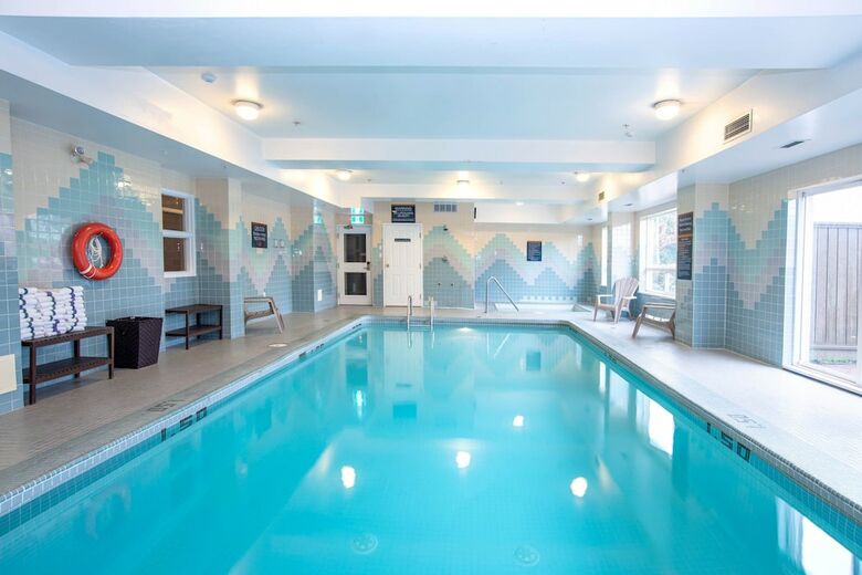Sandman Hotel Vancouver Airport