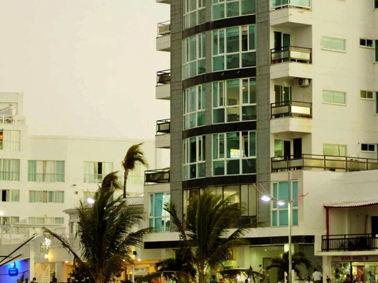 Aparthotel Kristhal Plaza