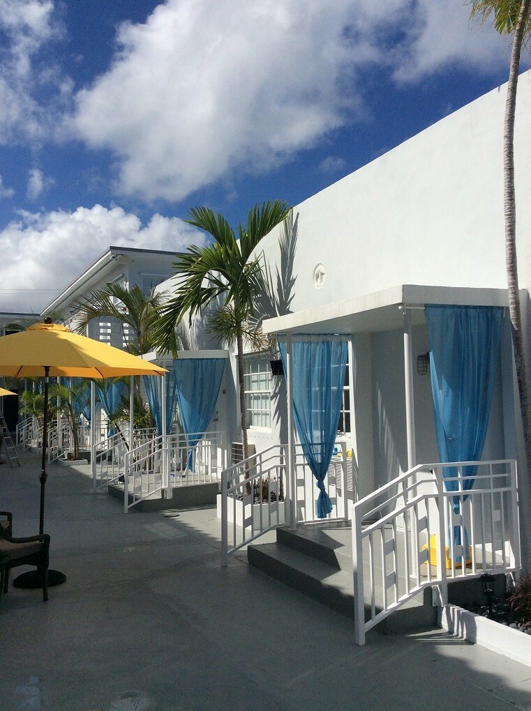 Villa Byron Suites