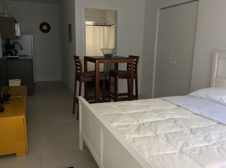 Villa Byron Suites