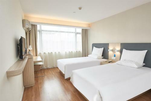 Hotel Hanting Express Chongqing Rongchang Pedestrain