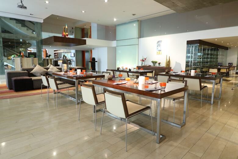 Hotel Dusitd2 Chiang Mai