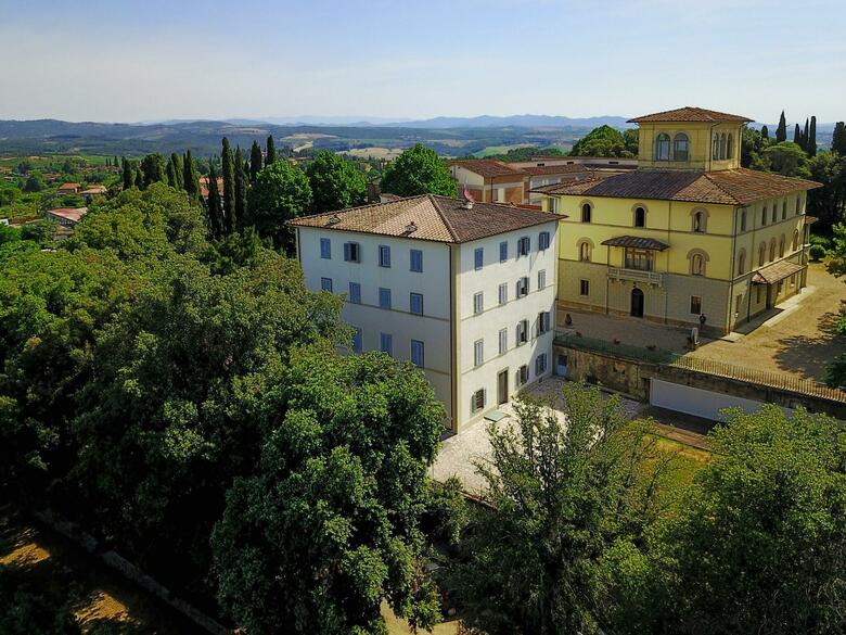 Hotel Villa Montarioso