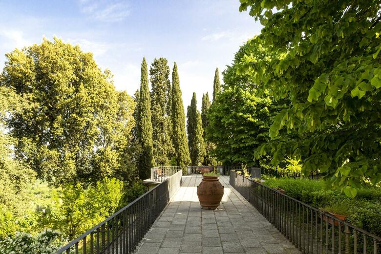 Hotel Villa Montarioso