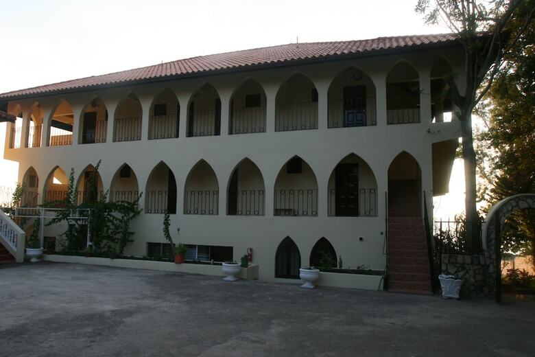 Bed & Breakfast Mirage Resort - Clothing Optional - Adults Only