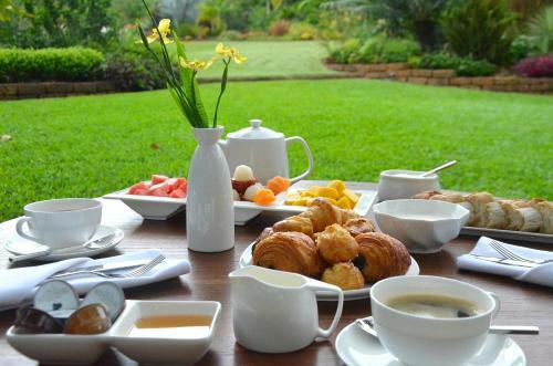 Cominsia Lodge