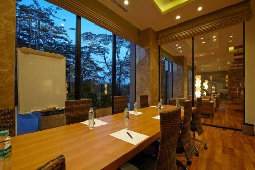 Hotel Axia South Cikarang Service Apartment