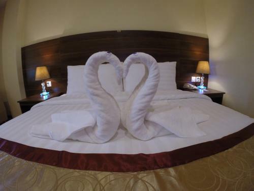 Silver Green Hotel