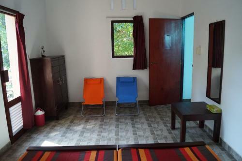 Sri Beach Bungalows And Villa