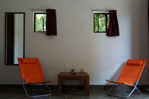 Sri Beach Bungalows And Villa