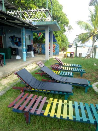 Hostal Sayuri Beach Hotel
