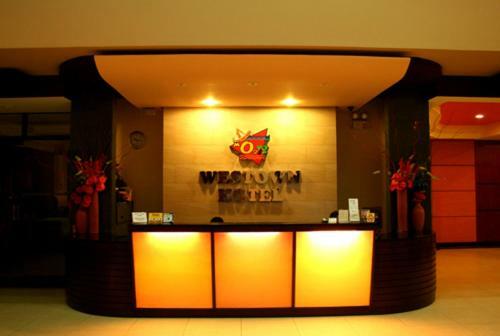 Mo2 Westown Hotel - Mandalagan