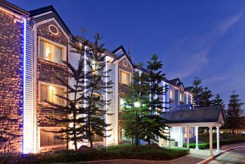 Hotel Microtel By Wyndham Baguio