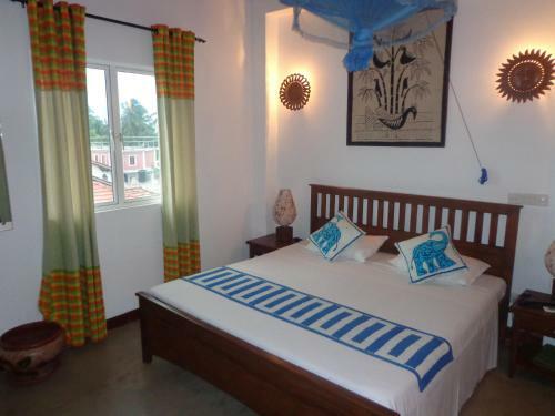 Hostal Blue Elephant Tourist Guesthouse