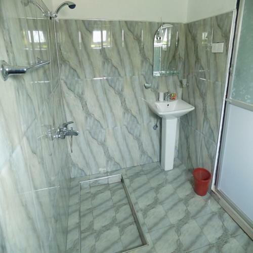 Hostal Alexandra Family Villa