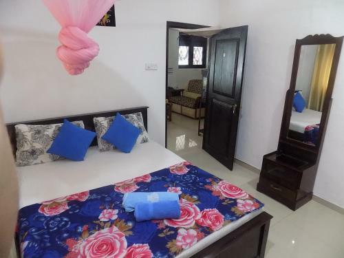 Hostal Alexandra Family Villa