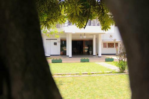 Hotel Evid Garden