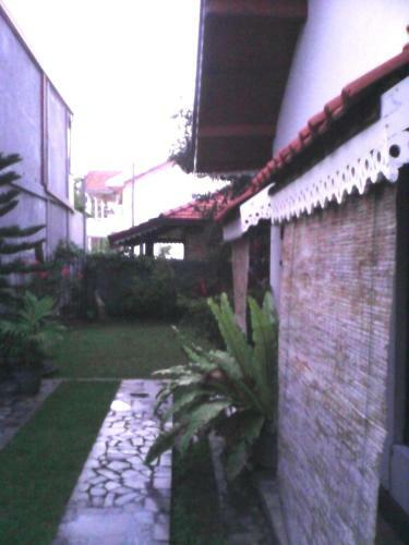 Hostal L.l.p. Guest House