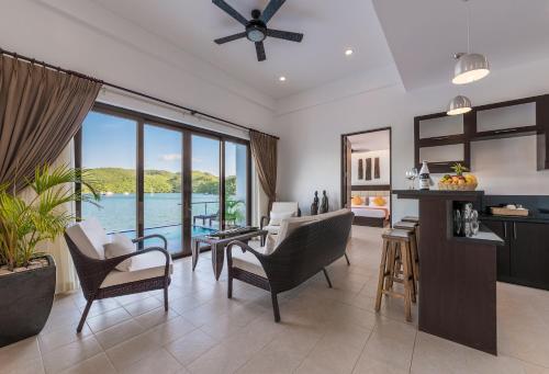 Hotel Busuanga Bay Lodge