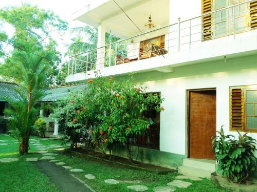 Bed & Breakfast Palm Garden Guest House