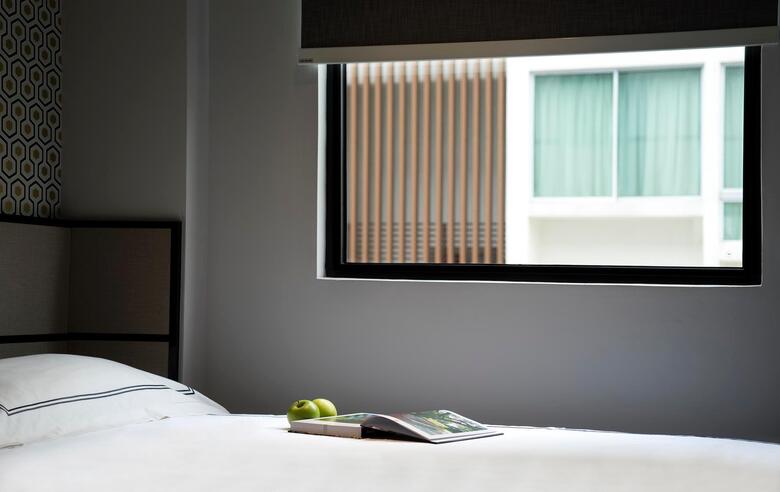 Hotel 81 Opera