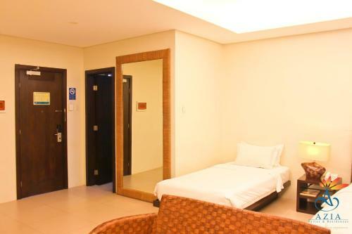 Hotel Azia Suites And Residences