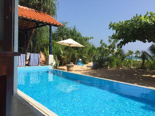 Hotel Talalla Bay Beach