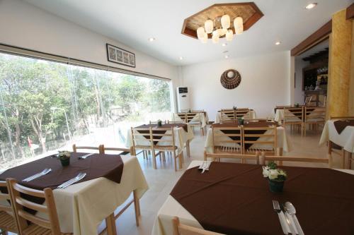 Hotel Coron Hilltop View Resort