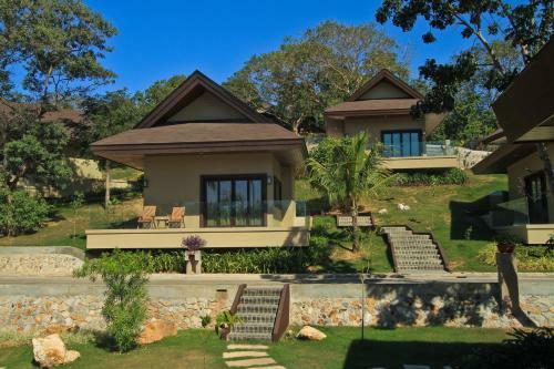 Hotel Two Seasons Coron Island Resort & Spa