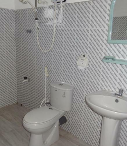 Hostal Shanika Beach Inn