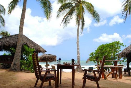 Hostal Ibis Guesthouse & Bungalows
