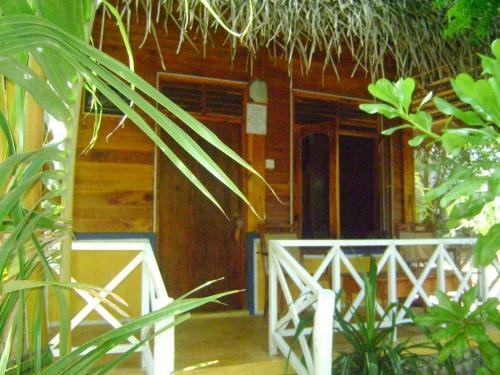 Bed & Breakfast Gems Garden Guest House