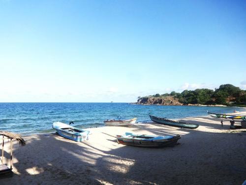 Hotel Dutch Bay Beach Cottages