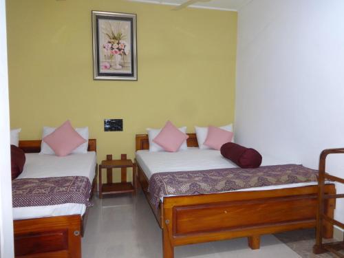 Hotel Dutch Bay Beach Cottages