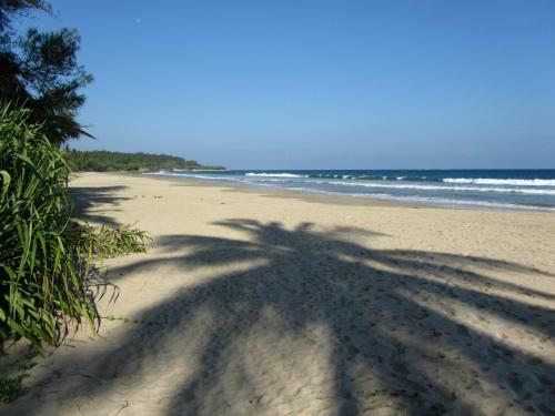 Hotel Isana Beach House