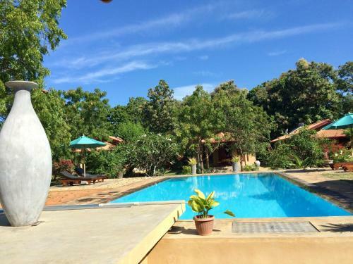 Shangri-lanka Village