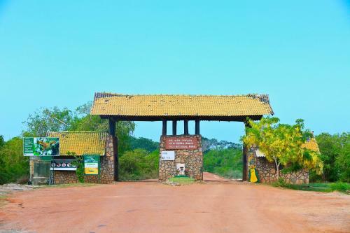 Shangri-lanka Village