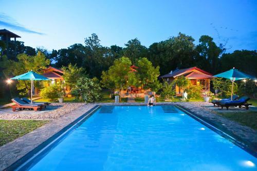 Shangri-lanka Village
