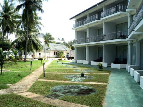 Hotel Sea Lotus Park