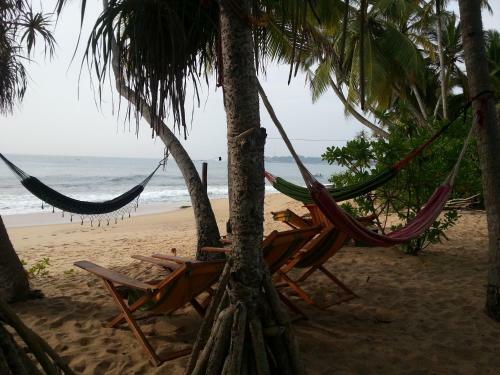 Hotel Shehani Beach Bungalow